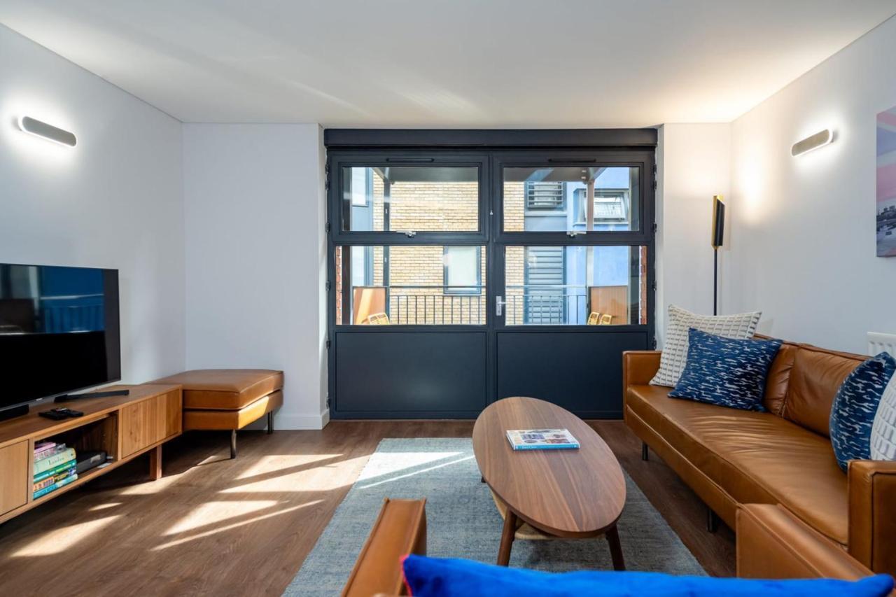 Modern & Spacious 2 Bedroom In Central 런던 외부 사진