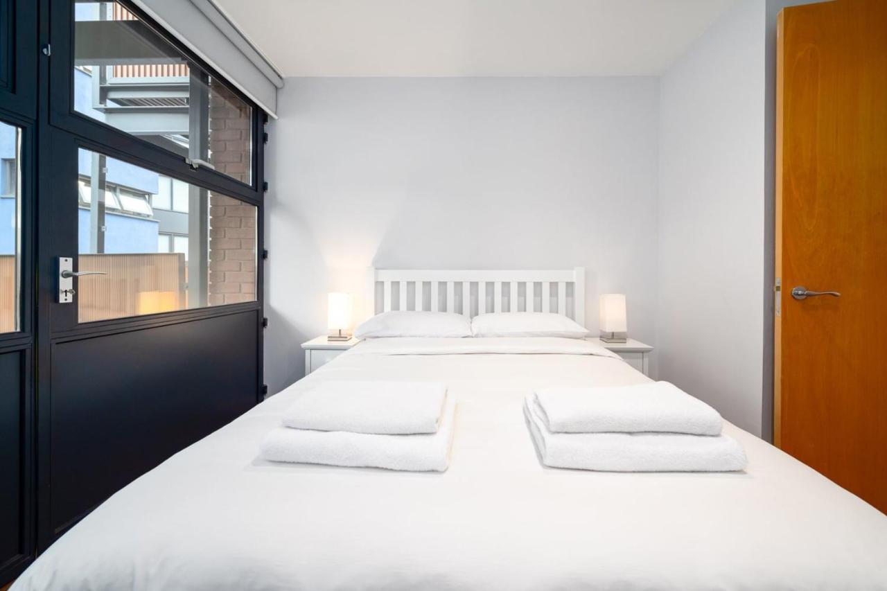 Modern & Spacious 2 Bedroom In Central 런던 외부 사진